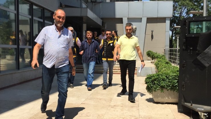 Altınları için komşusunu öldüren sanıklara ceza yağdı