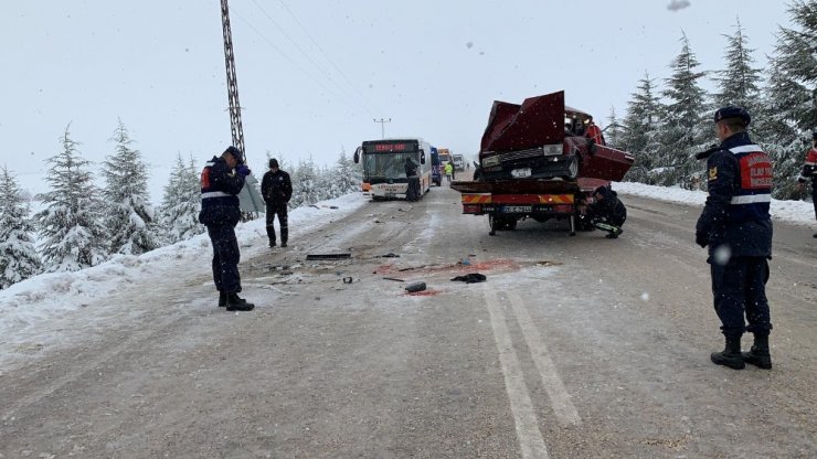 Eskişehir’de trafik kazası: 2 ölü