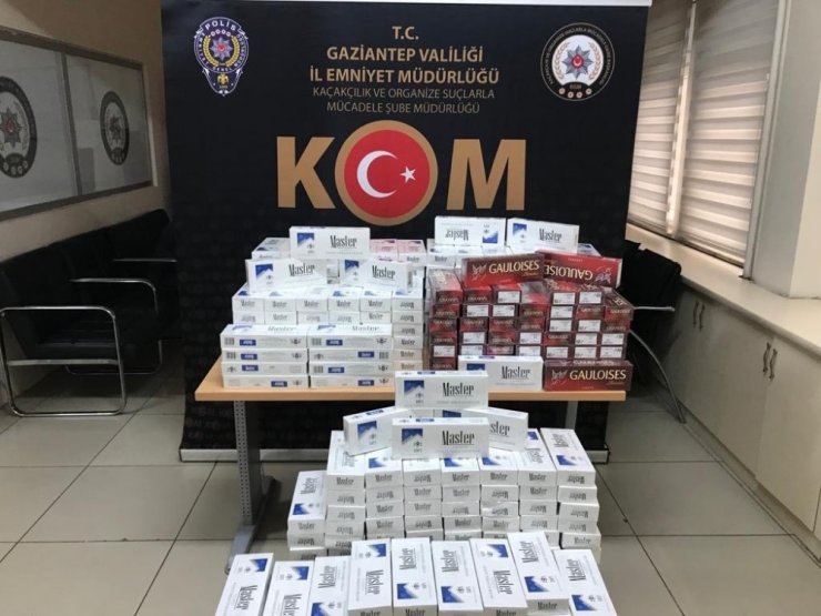 Kargoyla kaçak sigara sevkıyatına darbe