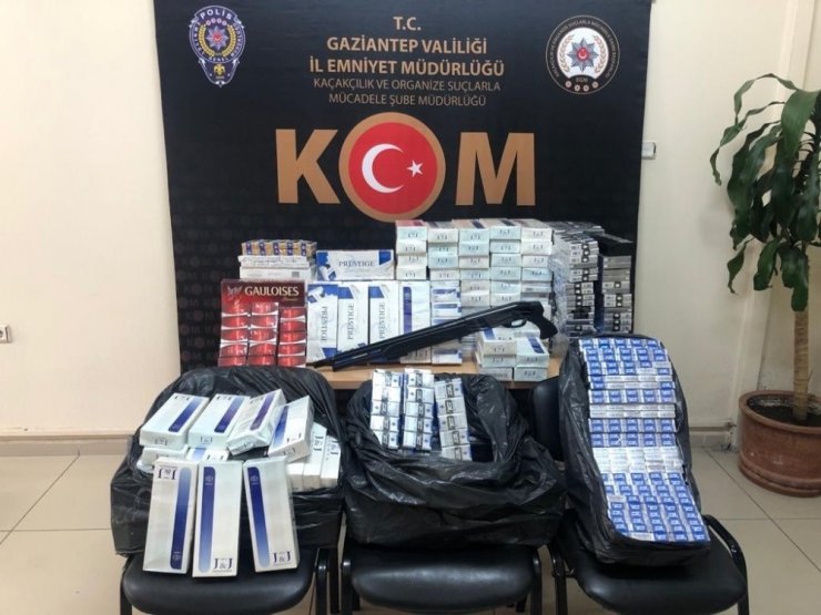 Kargoyla kaçak sigara sevkıyatına darbe