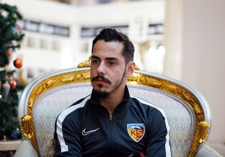 Yasir Subaşı: "A Milli Takım forması terletmek istiyorum"