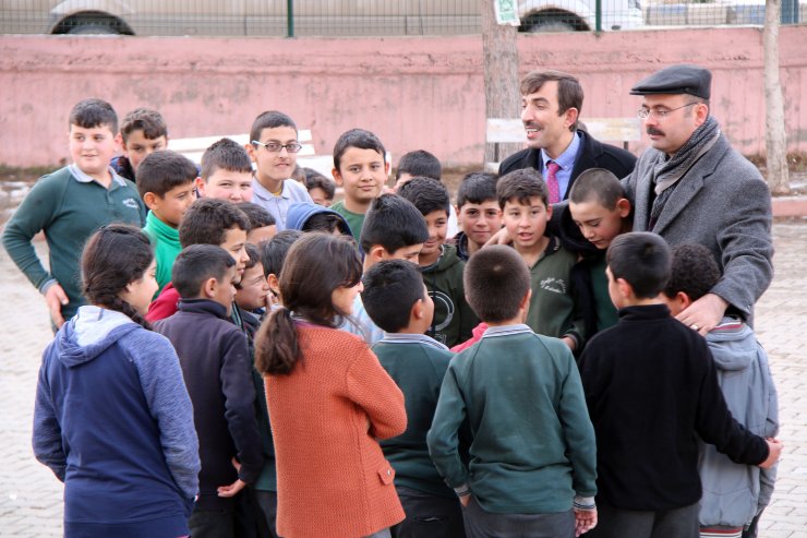Şarkışla Kaymakamı Erdem öğrencilerle bir araya geldi