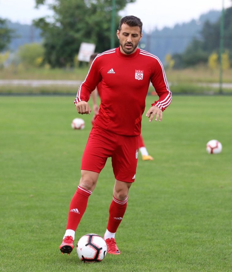 Sivasspor’un en istikrarlısı Caner Osmanpaşa