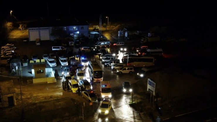Bursa’da bin polisle şafak operasyonu: 27 gözaltı