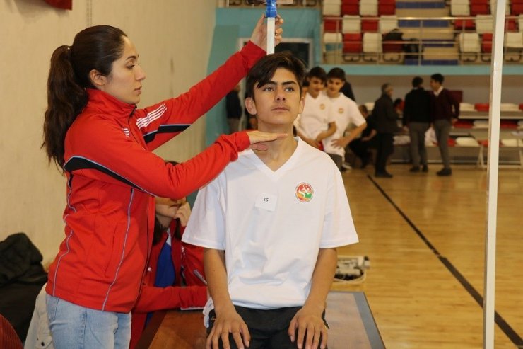 Ağrı’da atletizm sporcu seçme taraması yapıldı