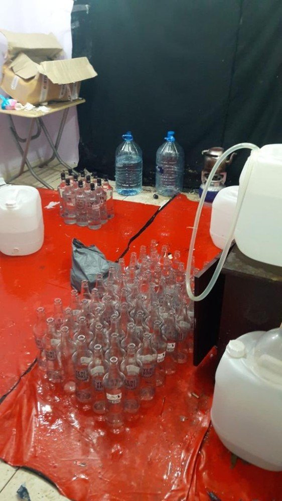 Başakşehir’de sahte alkol imalathanesine baskın
