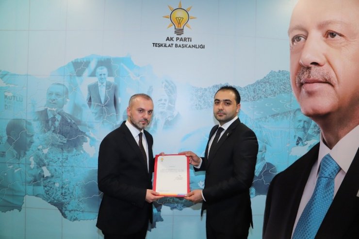 Tuşba, İpekyolu ve Edremit AK Parti İlçe başkanları belirlendi