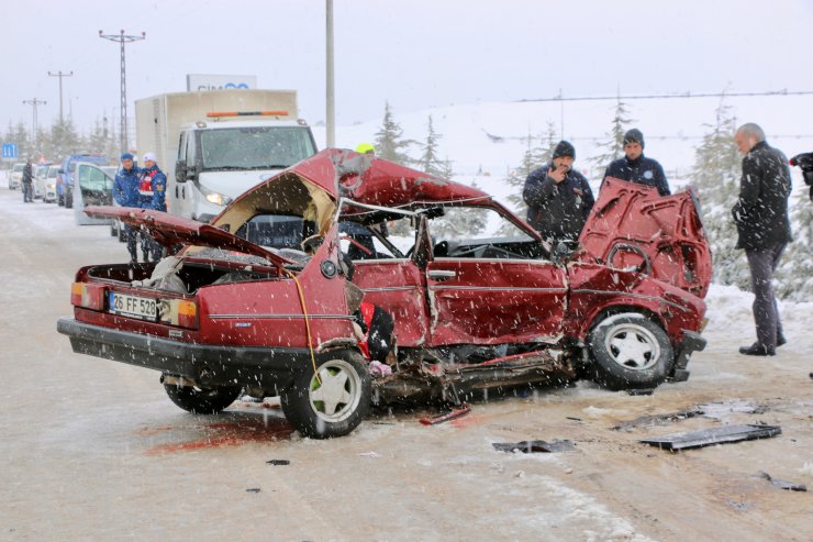 Kazada ölen genç avukatın cenazesi toprağa verildi