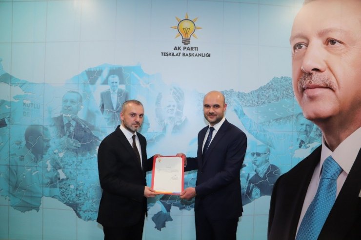 Tuşba, İpekyolu ve Edremit AK Parti İlçe başkanları belirlendi