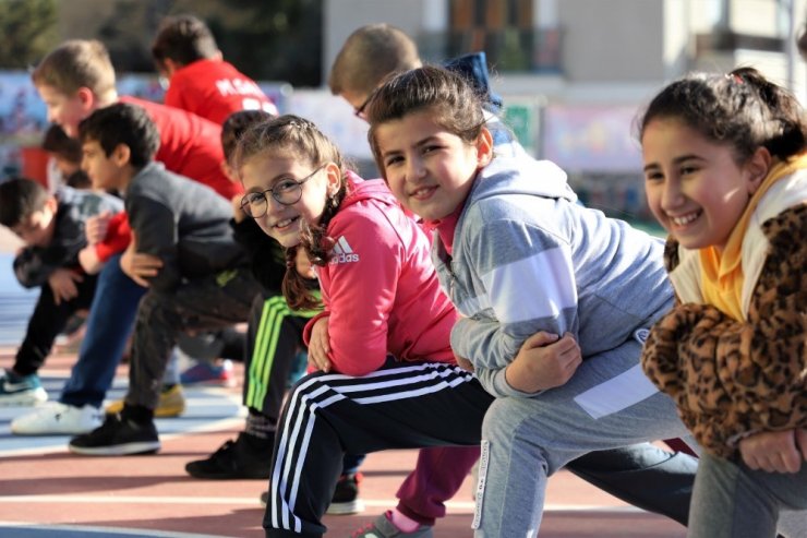 Kocaeli’de 41 bin öğrenci sporla buluştu