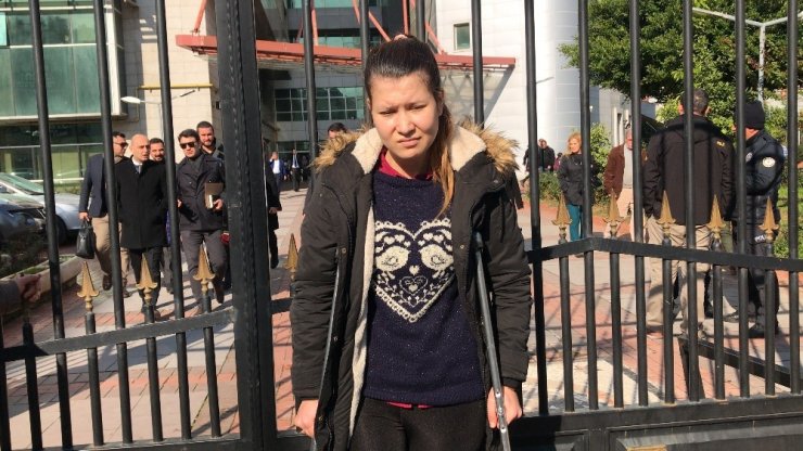 Eski eşinin saldırısından kurtulan kadının feryadı: "Özgecan, Emine gibi ölmek istemiyorum"