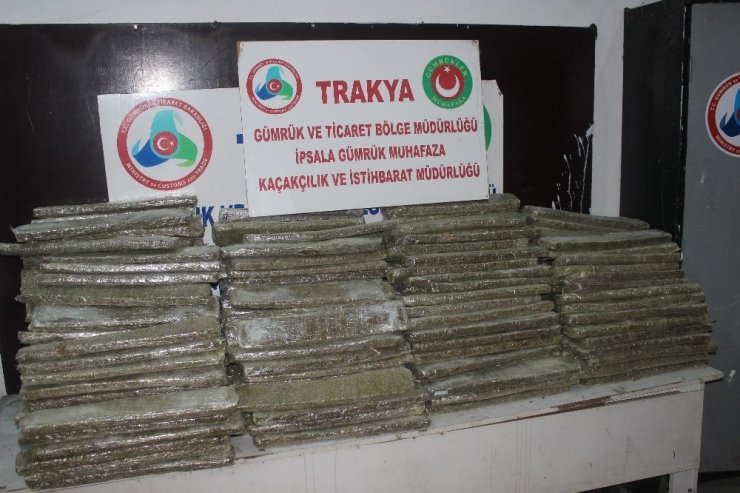 İpsala Gümrük Kapısı’nda 177 kilo esrar ele geçirildi