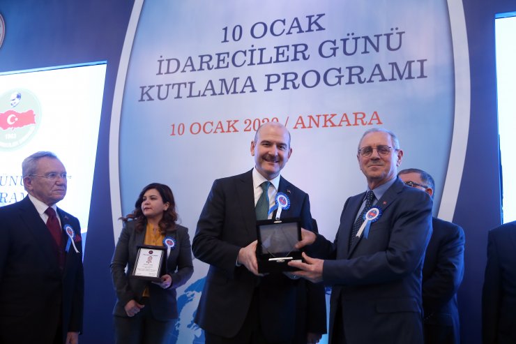 İçişleri Bakanı Süleyman Soylu, idarecilerle buluştu: