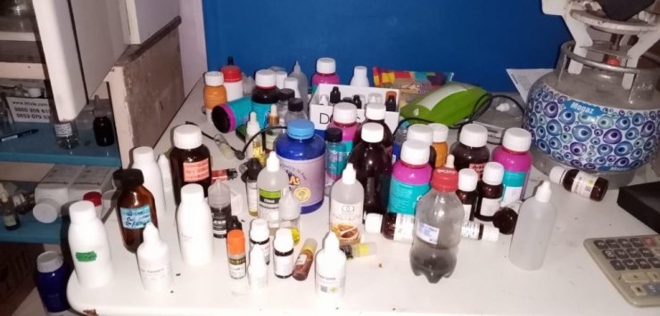 Aksaray’da kaçak elektronik sigara operasyonu