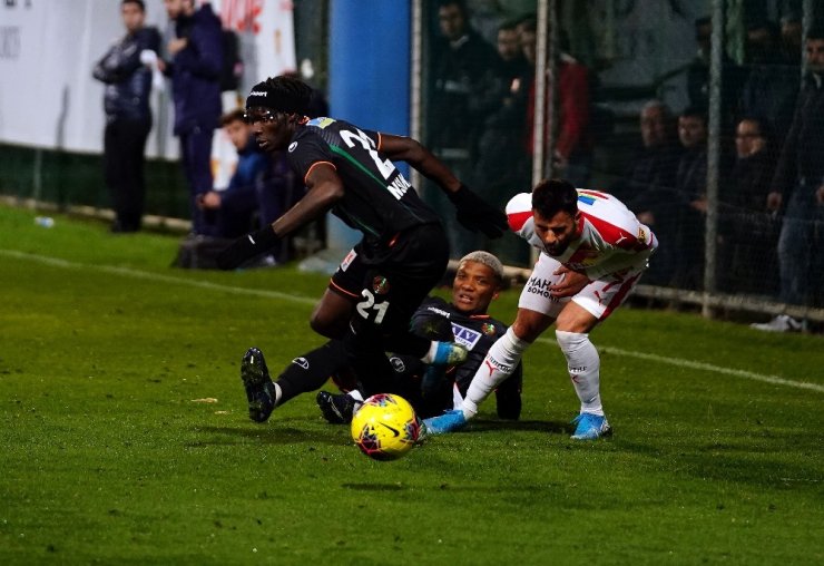 Hazırlık maçı: Alanyaspor: 1 - Göztepe: 0