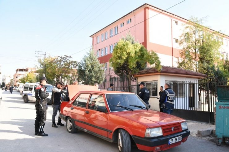 Gaziantep’te okul çevreleri denetlendi