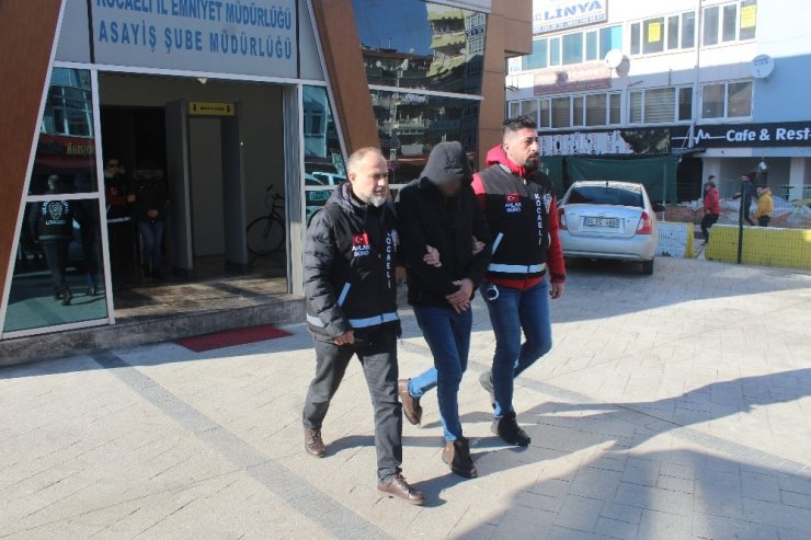 Kocaeli’de masaj salonuna fuhuş baskını: 5 gözaltı
