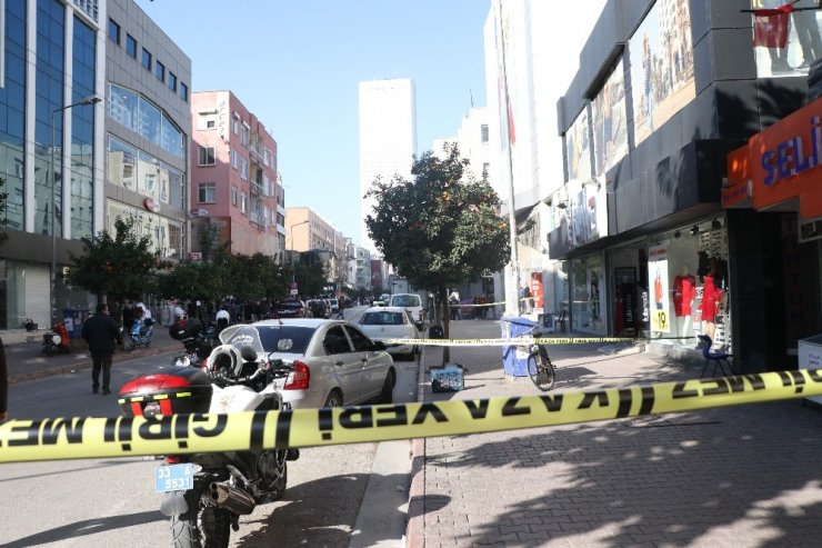 Mersin’de şüpheli valiz paniği
