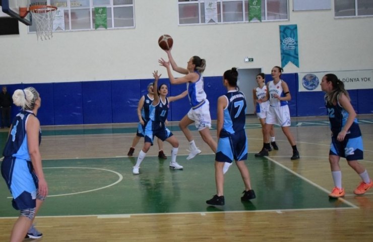 Veteran Basketbol Turnuvası’nda heyecan başladı