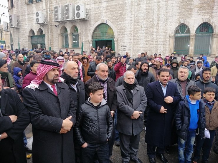 Ürdünlülerden İsrail-Ürdün gaz anlaşması protestosu