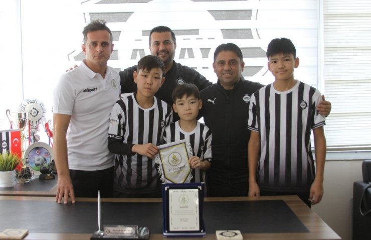 Altay’dan alt yapı için yurt dışı atağı: "1 ülke, 1 kardeş takım"