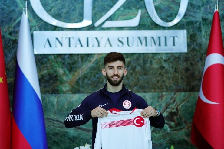 Doğukan Sinik: “A Milli Takım’ı istiyorum”