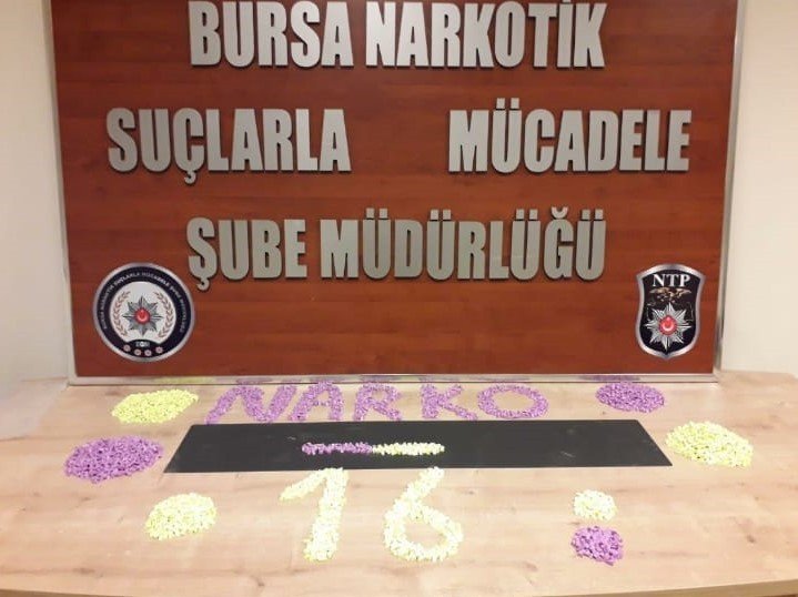 Bursa’da 6 bin ekstasy hap ele geçirildi