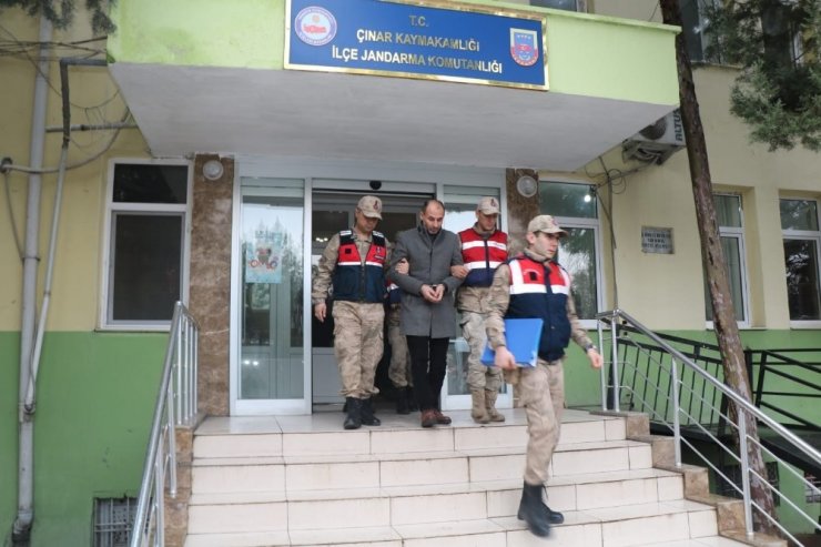 Hazine arazisini satan çete çökertildi