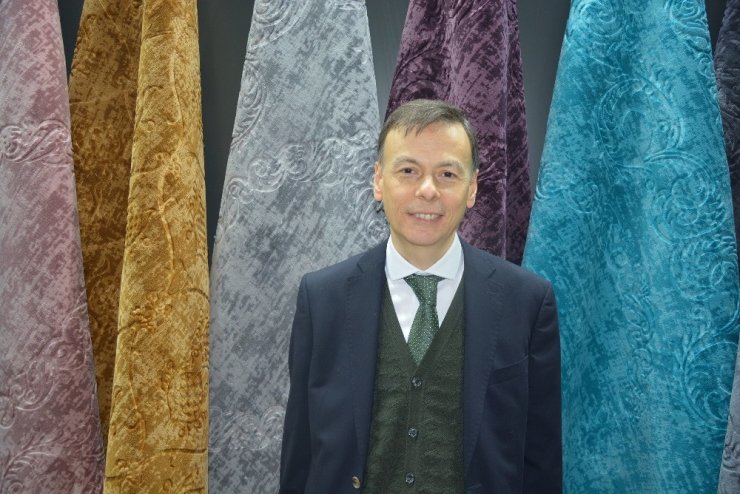 Hannover’de Gaziantepli halıcılara büyük ilgi