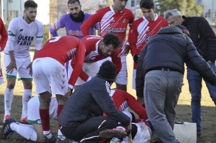Amatör lig maçında korku dolu dakikalar