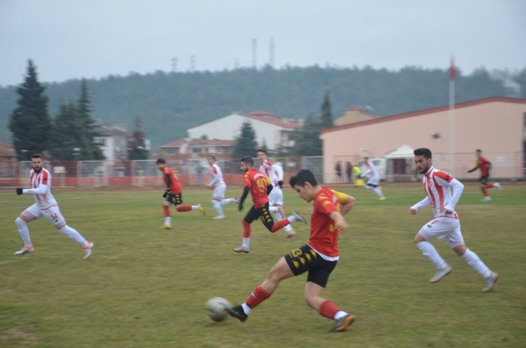 Bilecik derbisinin kazanını Bilecikspor oldu