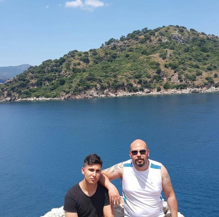 20 yaşındaki genç, babasını av tüfeğiyle öldürdü