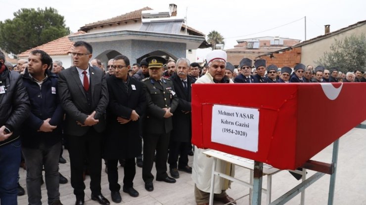 Kıbrıs gazisi son yolculuğuna uğurlandı