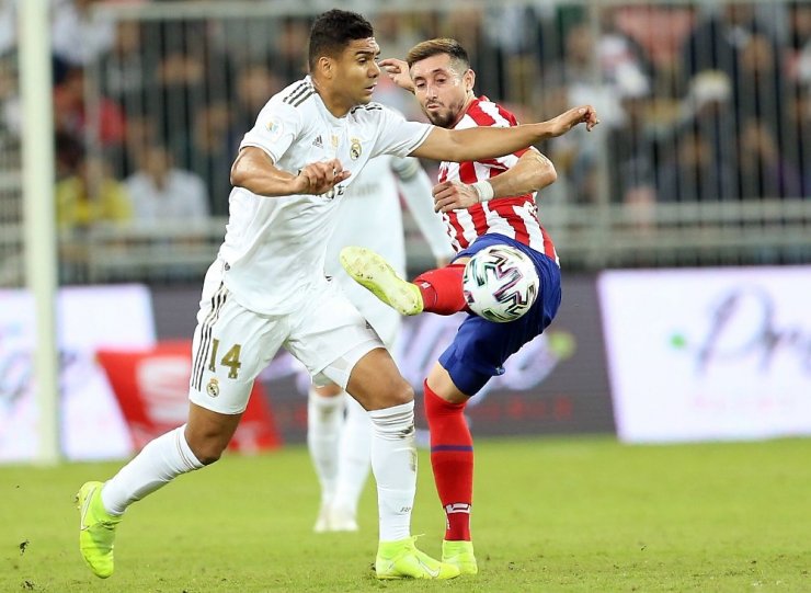 Normal süresi golsüz sona eren 2020 İspanya Süper Kupası’nda, Atletico Madrid’i penaltı atışları sonucunda 4-1 mağlup eden Real Madrid, şampiyon oldu.