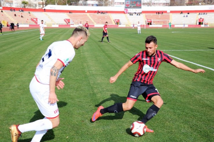 TFF 2. Lig: Kahramanmaraşspor: 2 - Uşakspor: 1