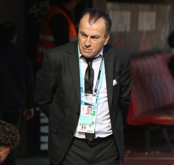 TFF 3. Lig: Manisaspor: 1- Sultanbeyli Belediyespor: 3