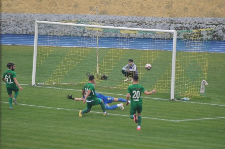 TFF 3. Lig: Osmaniyespor FK: 0 - Yozgatspor 1959 FK: 0