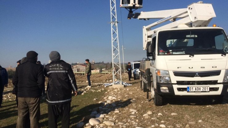 Pazarcının cesedi elektrik direğinin dibinde bulundu