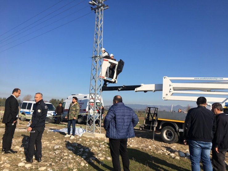 Pazarcının cesedi elektrik direğinin dibinde bulundu
