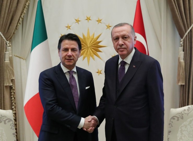 Cumhurbaşkanı Erdoğan, İtalya Başbakanını kabul etti