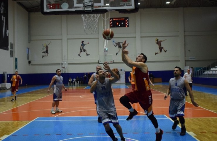 Nilüfer’de basketbol heyecanı sona erdi