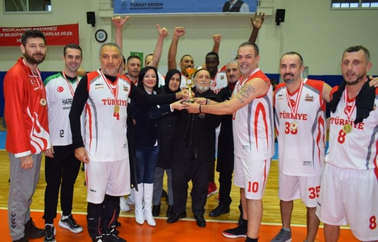 Nilüfer’de basketbol heyecanı sona erdi