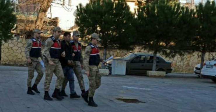 Hırsızlık şüphelisini jandarma yakaladı