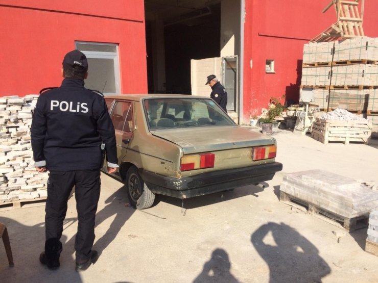 Öldürülen iki kişinin kimlikleri belli oldu