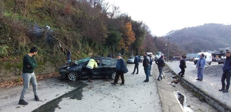 100 metre yükseklikten alt yola uçtu