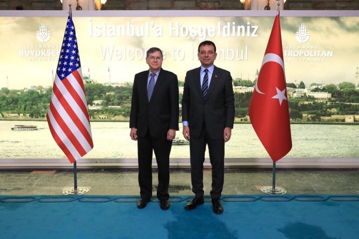 ABD'nin Ankara Büyükelçisi Satterfield, İstanbul Büyükşehir Belediyesini ziyaret etti