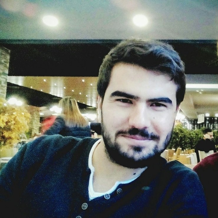 Freni boşalan otomobil duvara çarptı: 1 ölü, 1 yaralı