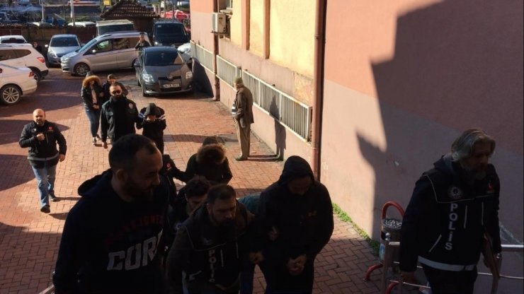 Bartın’da uyuşturucu operasyonu: 5 tutuklama