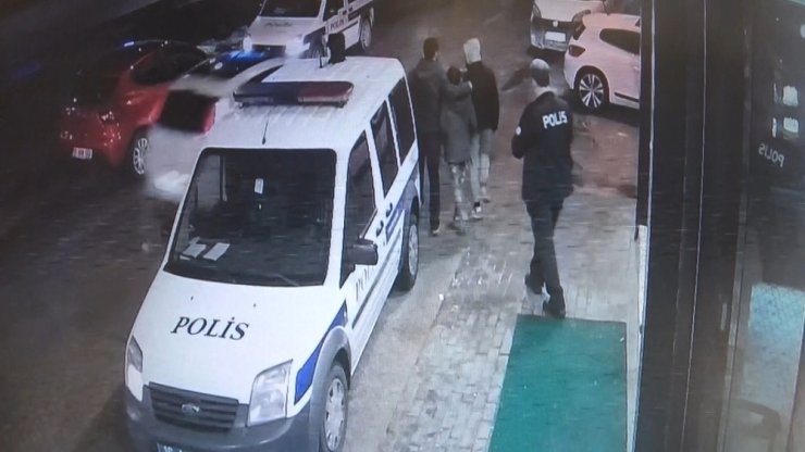 Pastahane fareleri polisten kaçamadı