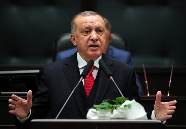 Cumhurbaşkanı Erdoğan, kürsüyü şehit Mehmet Şirin Demir’in kızına bıraktı
